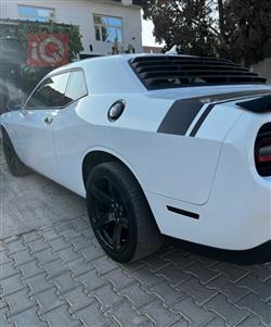 دودج تشالنجر